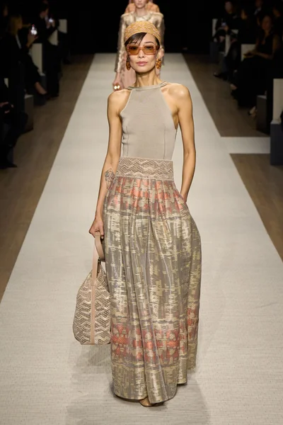 Look 55